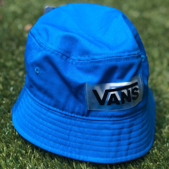 💙VANS BUCKET HAT NWT - Picture 2 of 8